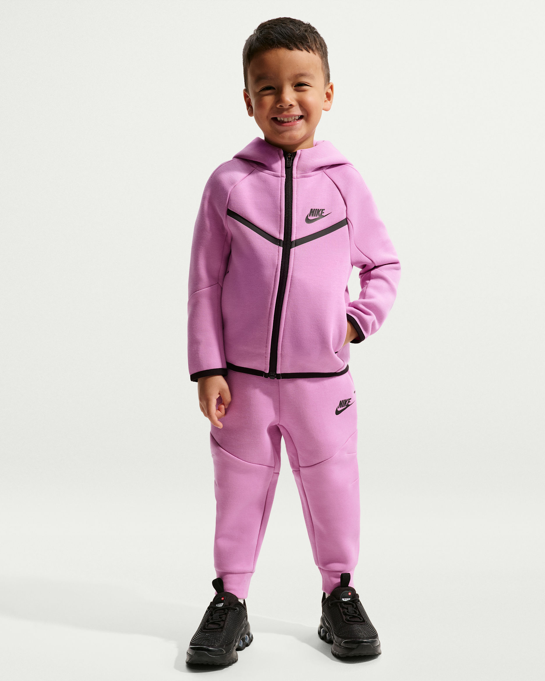 ナイキ nike テックフリース techfreece キッズ kids L Nike Sportswear Toddler Tech Fleece 2-Piece Full-Zip Set. Nike.com